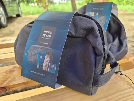 Men sport men essentials body care